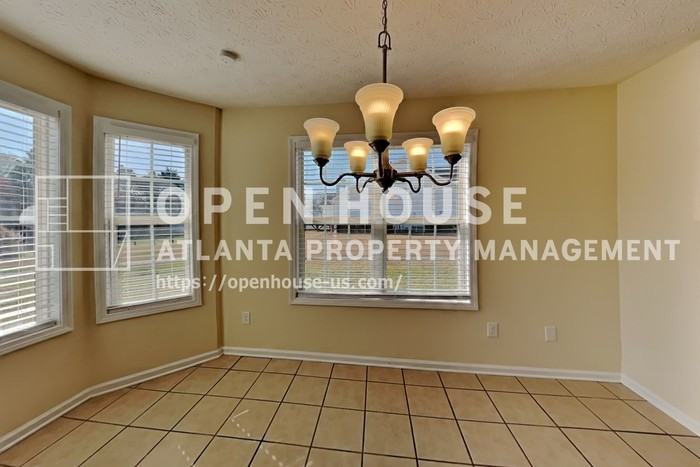 208 Shenandoah Ct - Photo 7 of 20