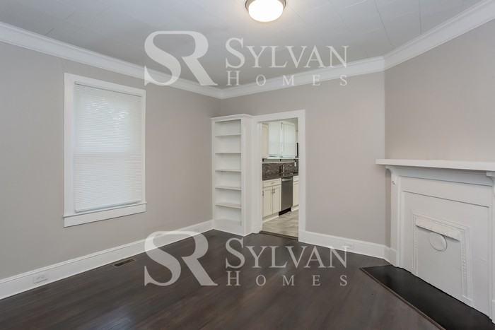 411 Ross Ave - Photo 6 of 16