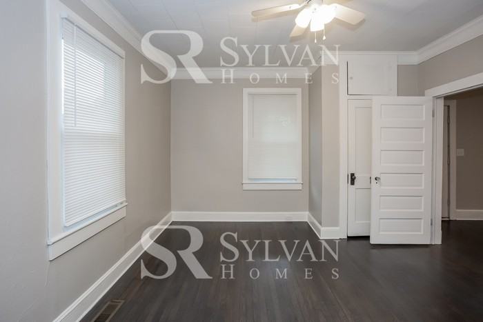 411 Ross Ave - Photo 7 of 16