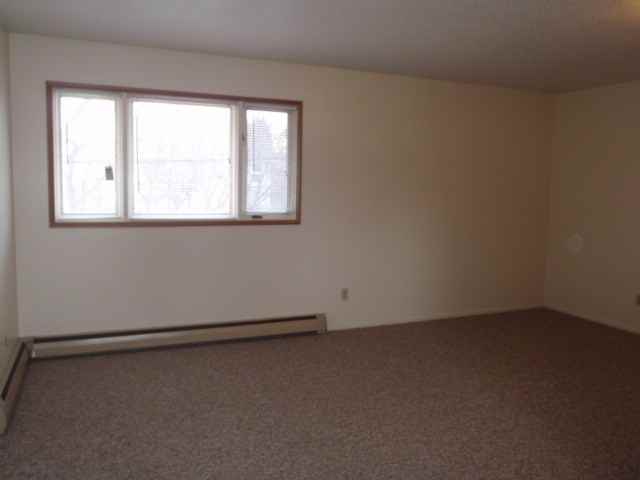 516 Rollins St #3 - Photo 3 of 9