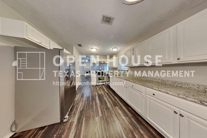 1127 Red Rock Canyon Dr - Photo 7 of 20