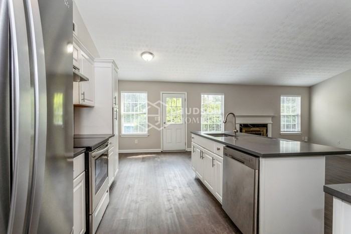 1145 Brighton Cove Trl - Photo 7 of 18