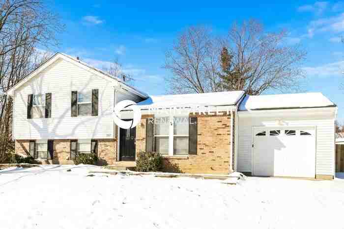 332 Ingram Ave - Photo 5 of 18