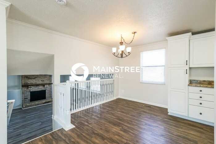 332 Ingram Ave - Photo 7 of 18