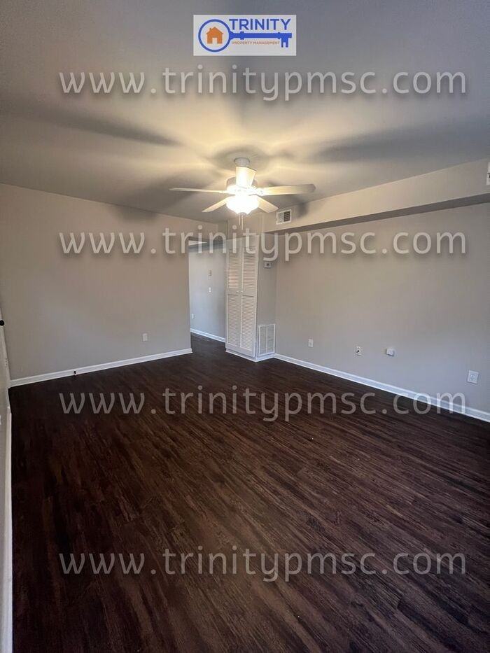 207 Dunwoody Ave #D01 - Photo 5 of 34