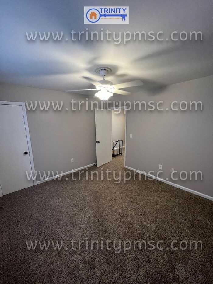 207 Dunwoody Ave #D01 - Photo 7 of 34