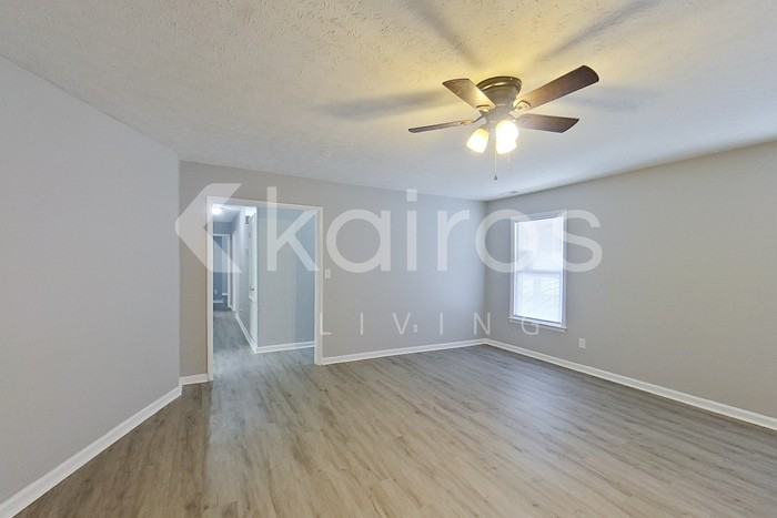 1113 Patrick Dr - Photo 5 of 24