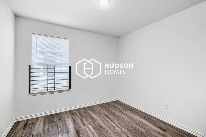 2013 Jb Jackson Jr Blvd - Photo 7 of 14