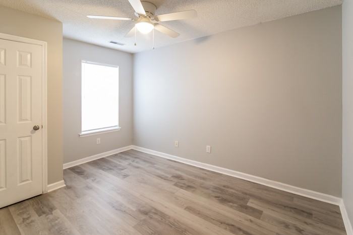 274 Hastings Dr - Photo 7 of 10