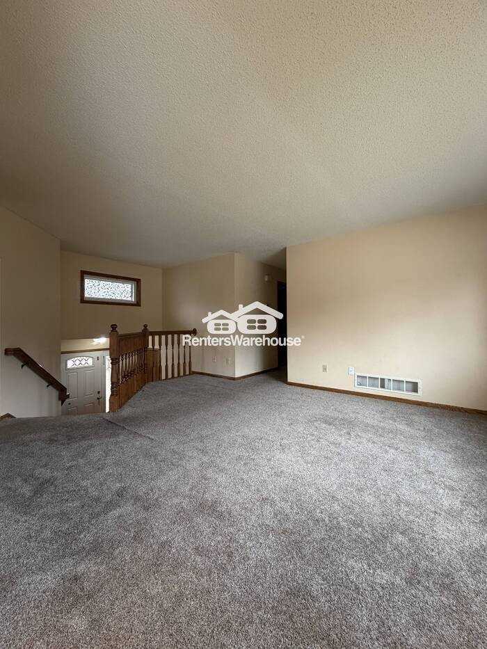 12252 Lily St Nw - Photo 6 of 29