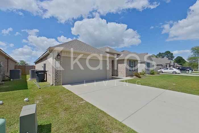 108 Santiago Ct - Photo 4 of 26