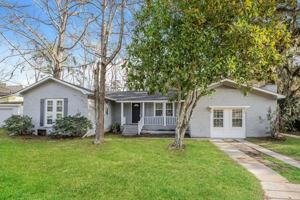 featured image of 1865 Jaywood Cir