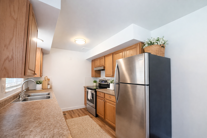 2753 W 3835 S - Photo 4 of 21