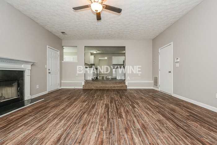 1511 Mine Run - Photo 4 of 20