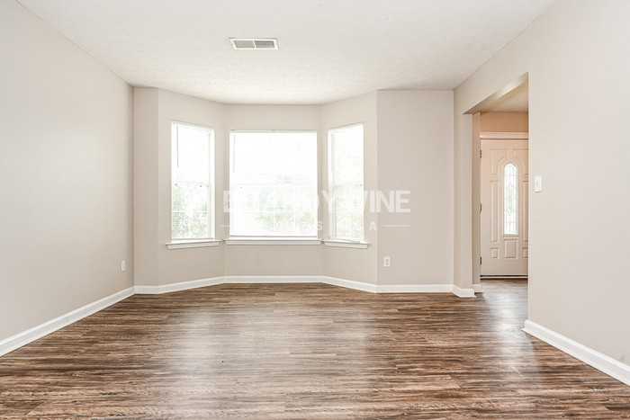 1511 Mine Run - Photo 6 of 20