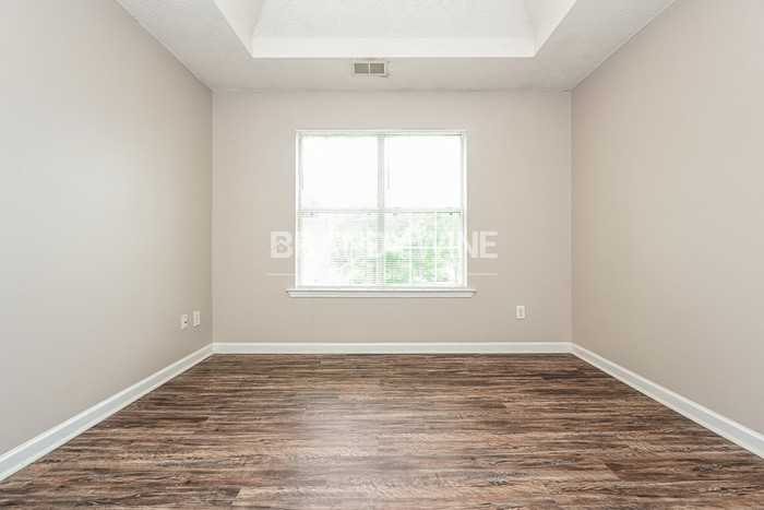 1511 Mine Run - Photo 7 of 20