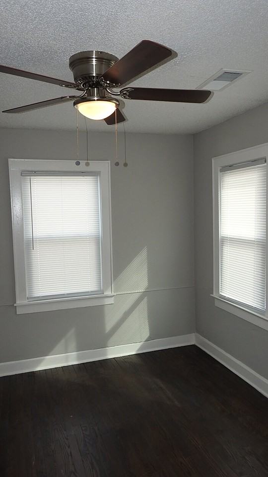 1500 N Main St - Photo 6 of 18