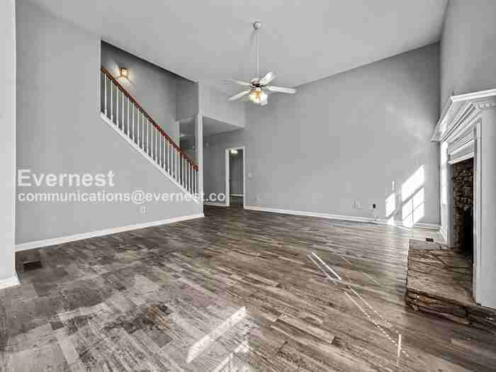 5305 Yoshino Ter - Photo 7 of 29