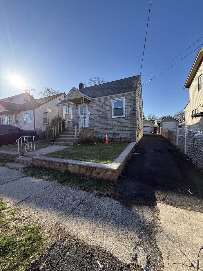 520 Purce St - Photo 2 of 46