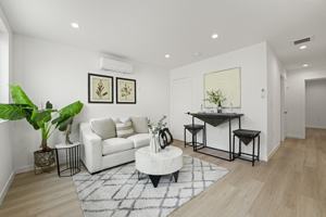 featured image of 5310 S Victoria Ave