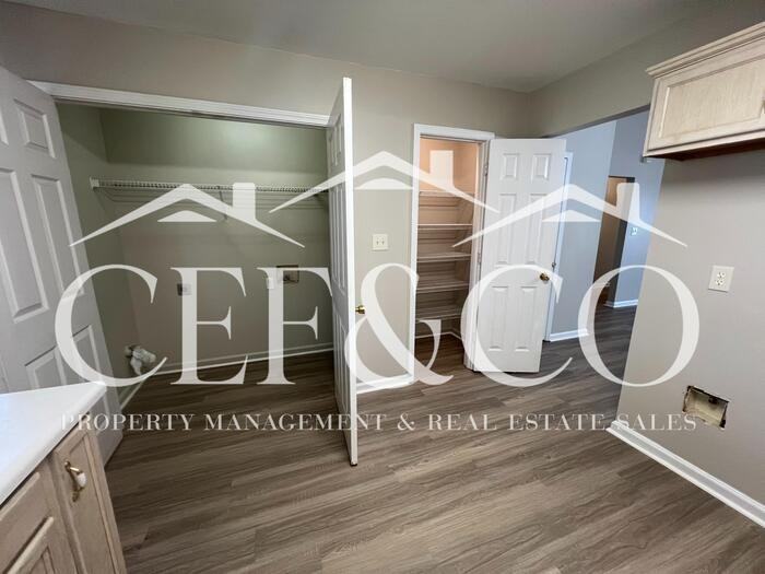 828 W Emerald Springs Dr - Photo 7 of 20