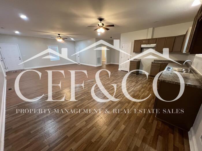 620 Trimmier St - Photo 6 of 17