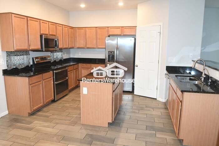 1722 E Grenadine Rd - Photo 4 of 16