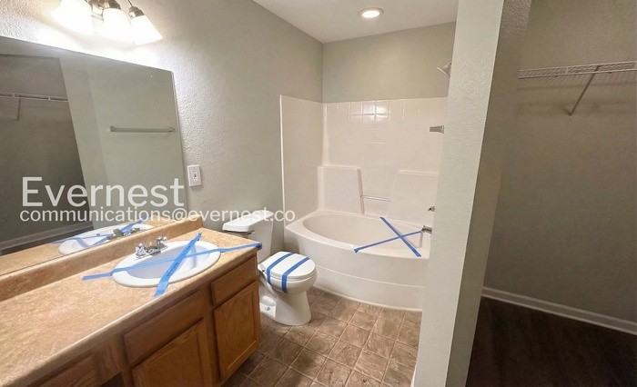 183 Cloverbrook Dr - Photo 6 of 23