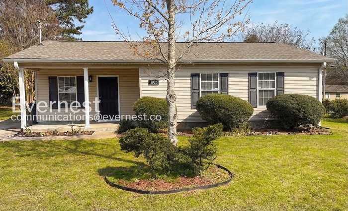 3002 Sonya Dr Nw - Photo 2 of 24