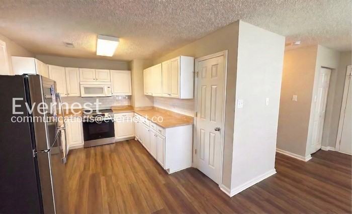 3002 Sonya Dr Nw - Photo 4 of 24