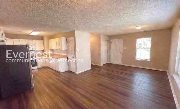 3002 Sonya Dr Nw - Photo 5 of 24