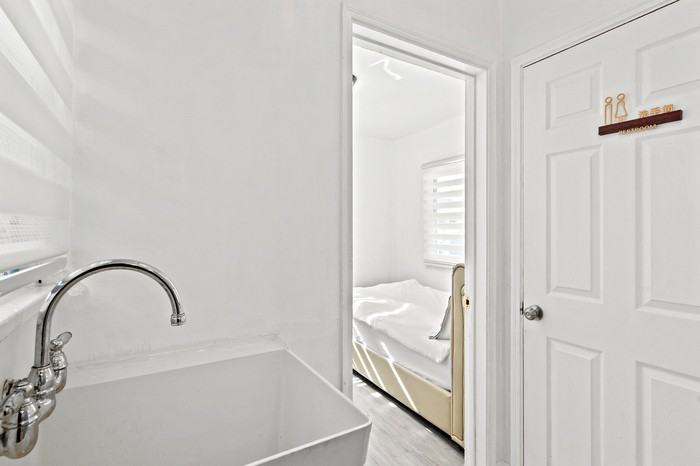 307 N El Molino St #307 - Photo 4 of 43