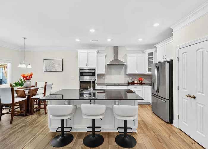 243 Ford Meadows Dr - Photo 4 of 22