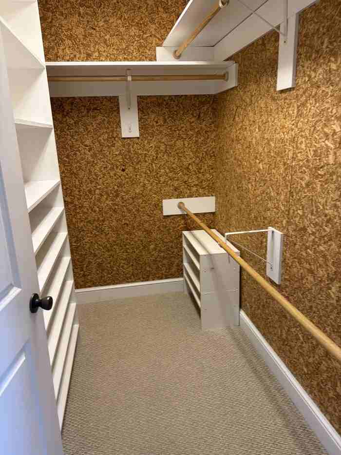 427 Cedar St - Photo 6 of 13