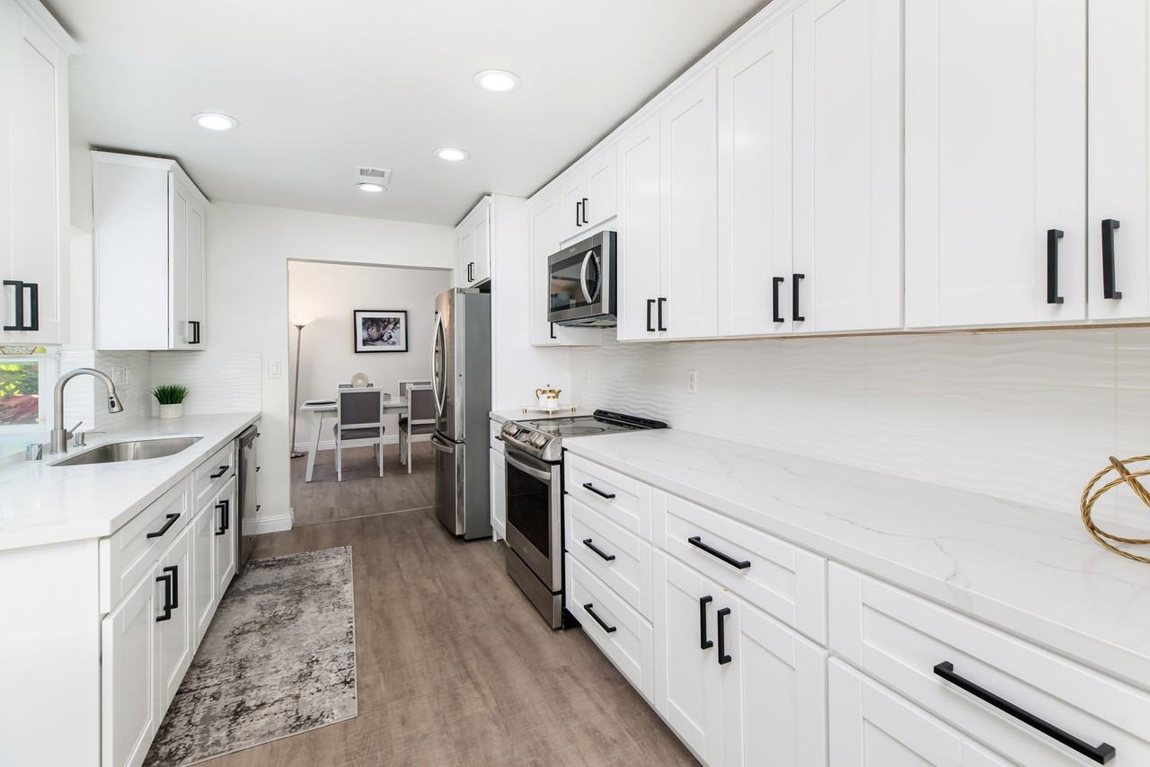 8825 Twin Trails Dr #NA - Photo 5 of 19