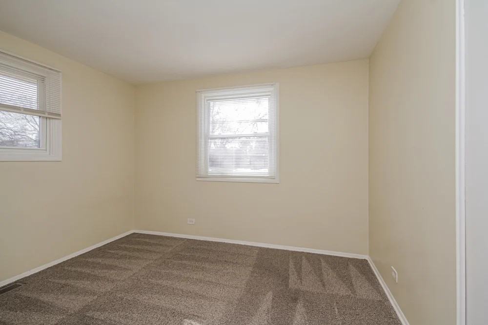 576 Cochise Pl, Carol Stream, Il, 60188 #NA - Photo 4 of 14