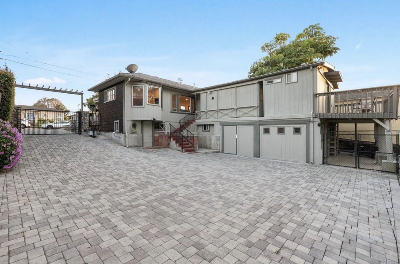 1018 Johnson Ave #NA - Photo 4 of 32