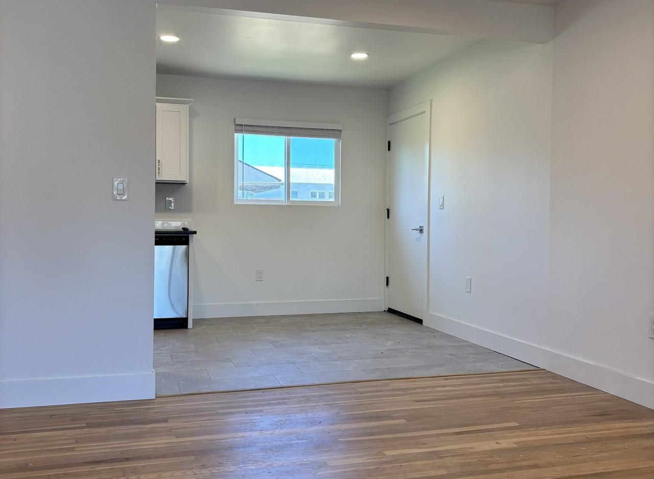 320 S Halcyon Rd #NA - Photo 5 of 17