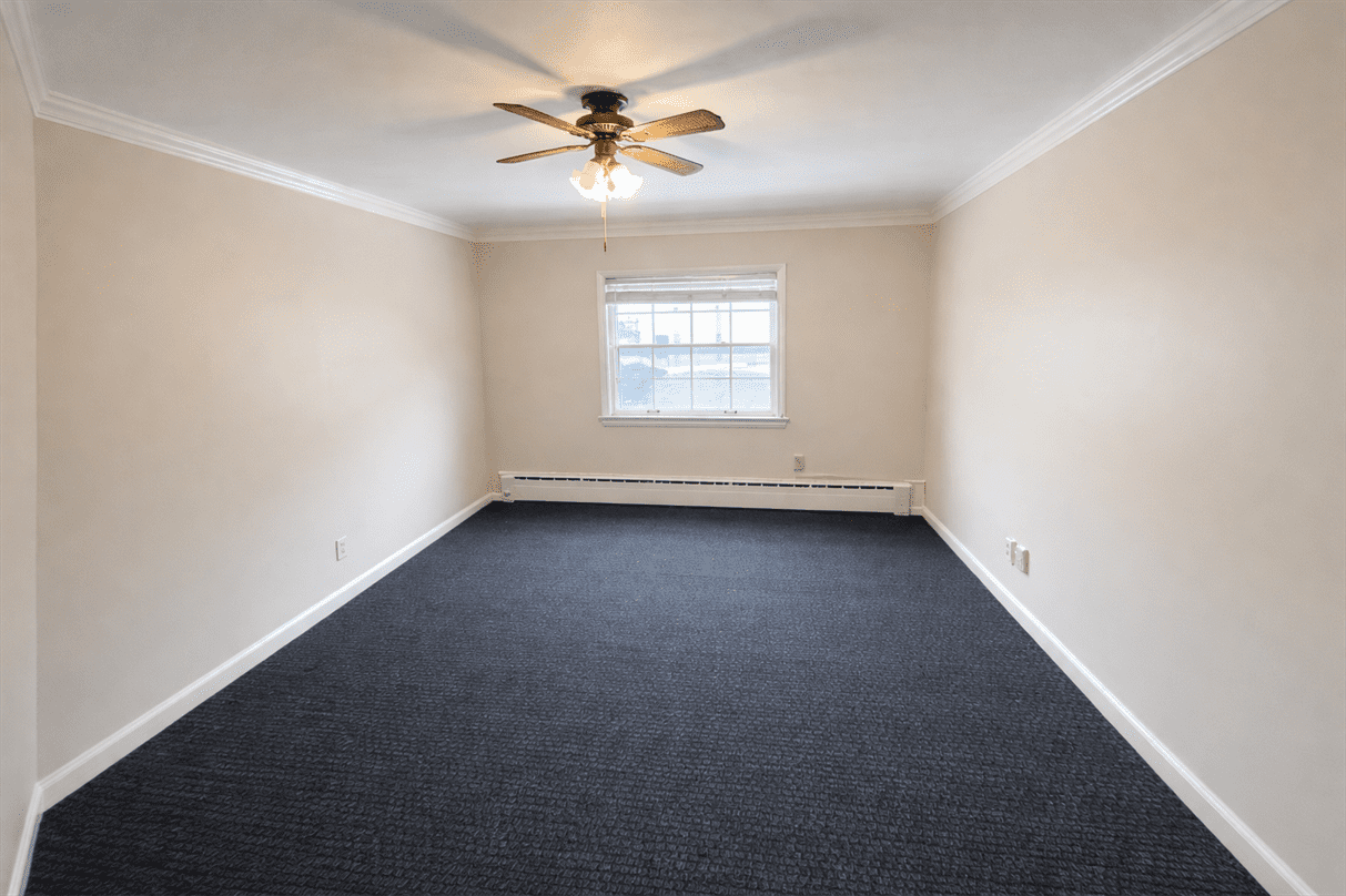 223 E Washington Ave #E - Photo 5 of 12