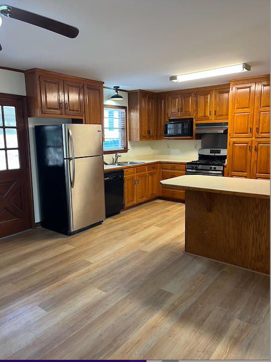 707 Johnson Ave #NA - Photo 4 of 27