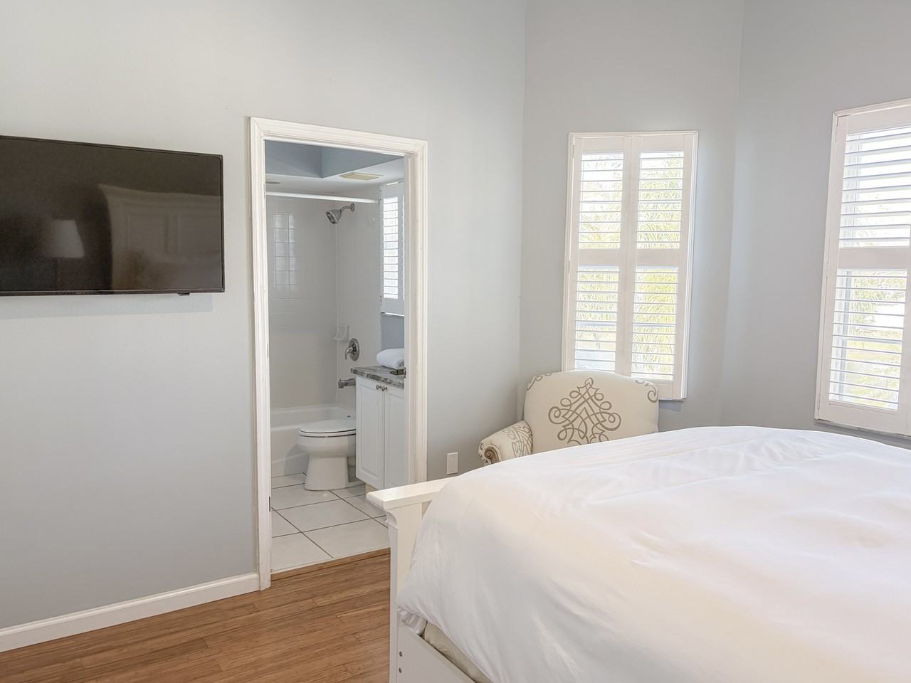 3803 54th Dr W #201 - Photo 7 of 28