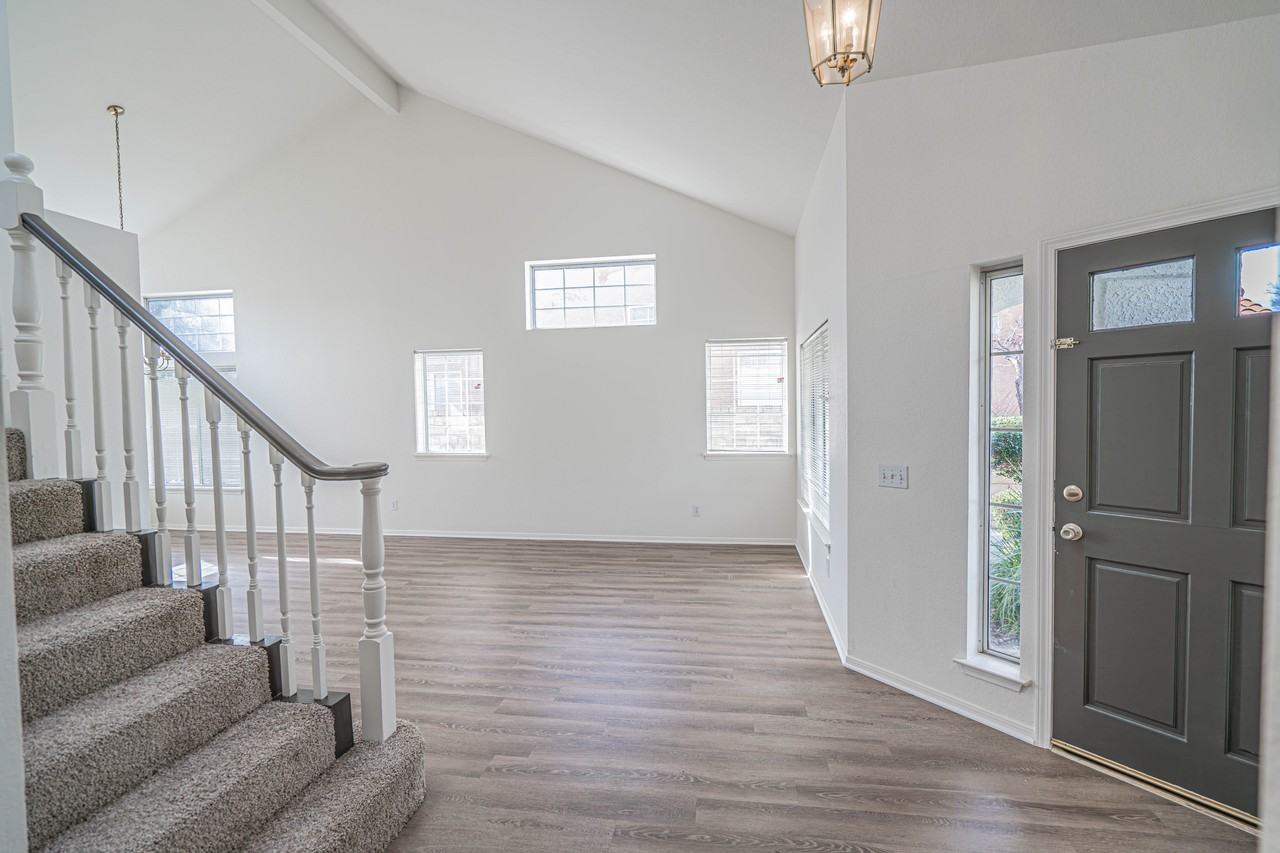 27712 Rainier Rd #NA - Photo 2 of 32