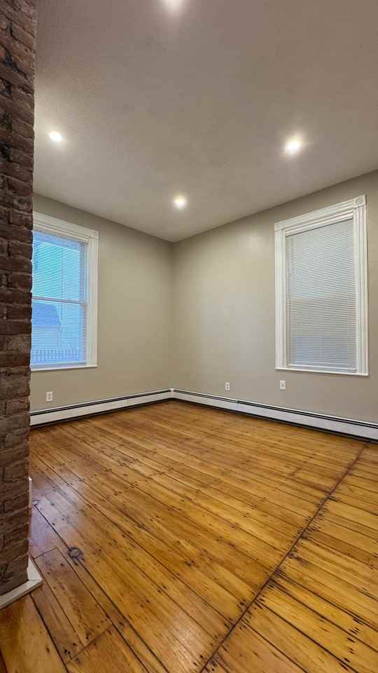 62 River St #1 - Photo 7 of 20