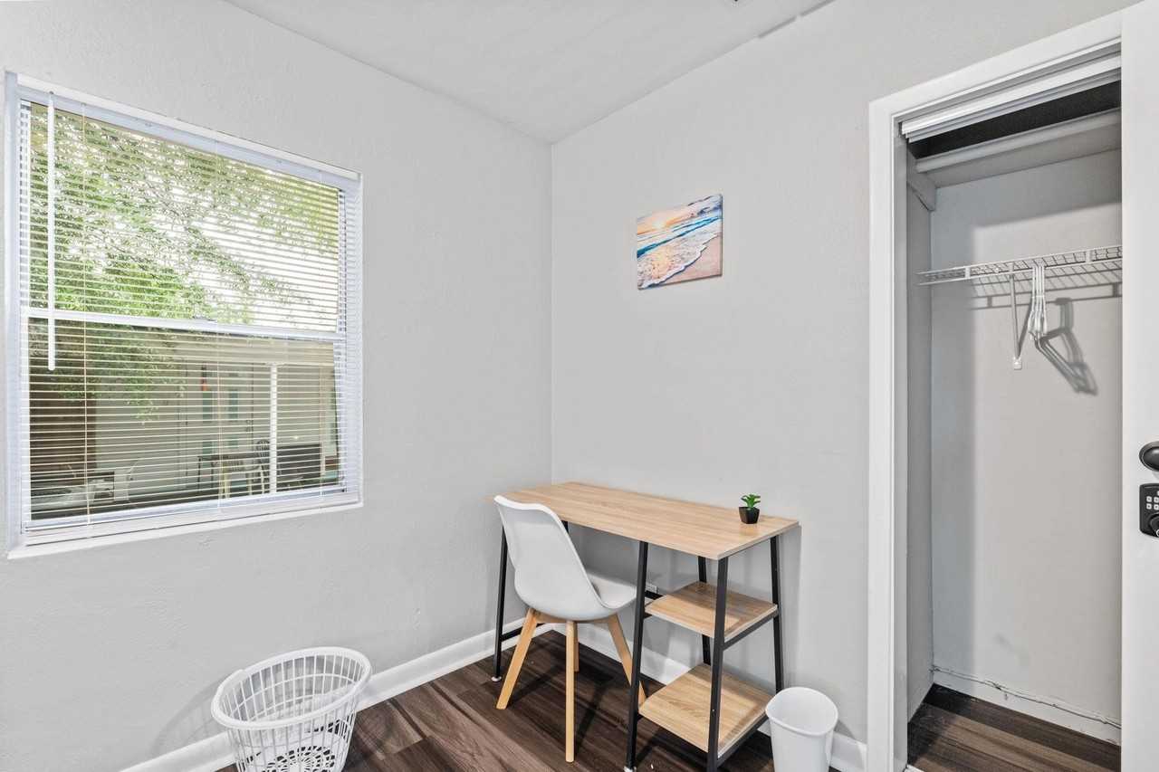 4731 E Castlewood Dr #NA - Photo 5 of 13