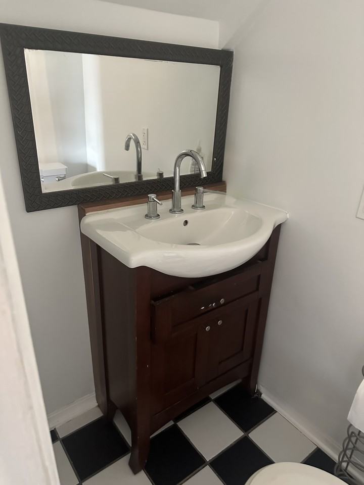 5101 Annunciation St - Photo 6 of 14