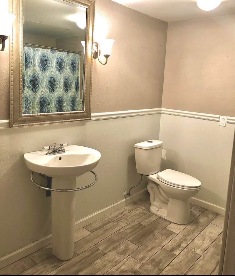 190 E Highline Cir #102 - Photo 3 of 15