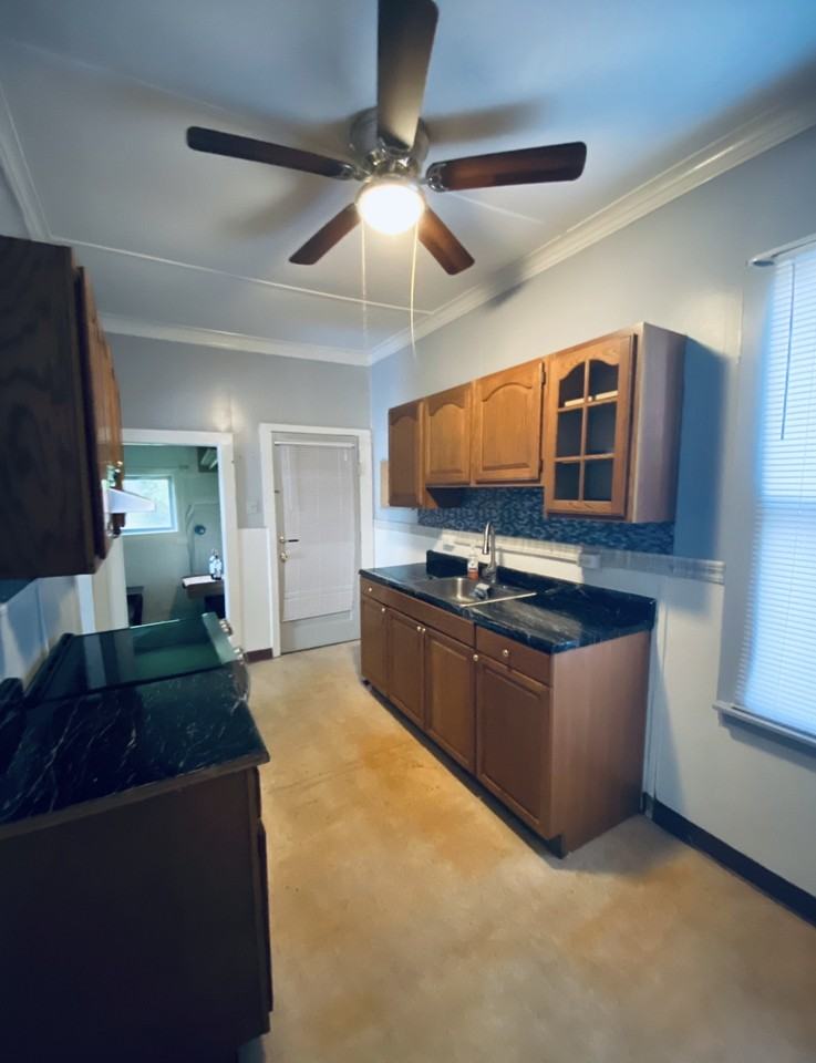 9 York St #NA - Photo 5 of 6