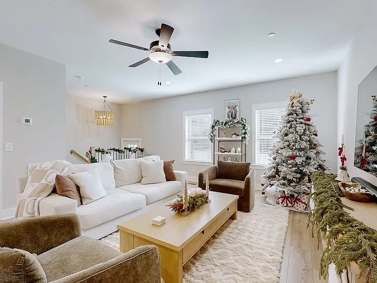 206 Charlotte Everly Cir #206 - Photo 3 of 30