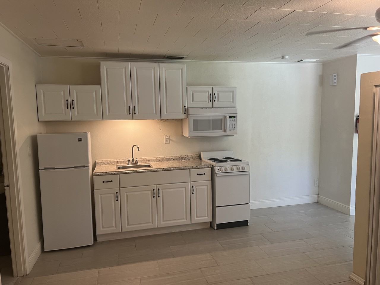 1005 Vine St #NA - Photo 6 of 13