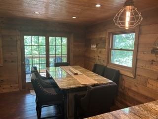 105 N Arrowhead Dr #NA - Photo 2 of 20